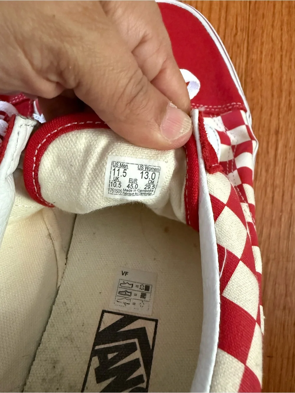 VANS Off The Wall Red Cream Checkerboard Lace-Up Skater Shoes Sneakers Mens 11.5